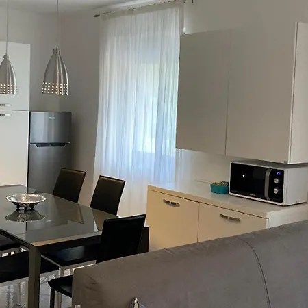 Nataly Apartment